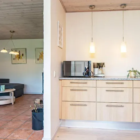 4 Person In B Rkop Børkop